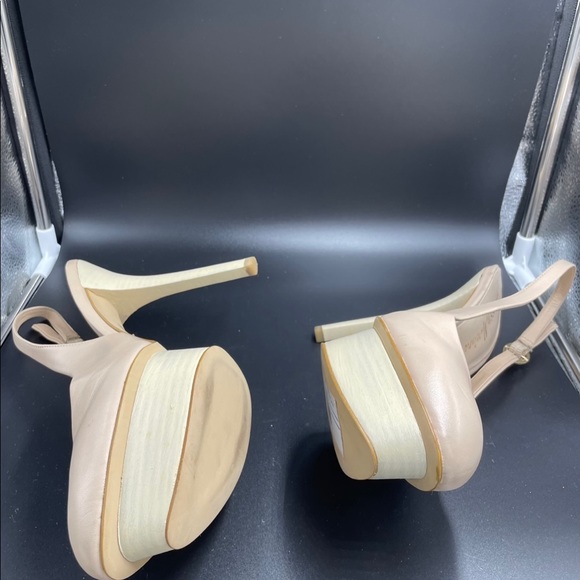 Guess Marciano Shoes - Picture 3 of 3